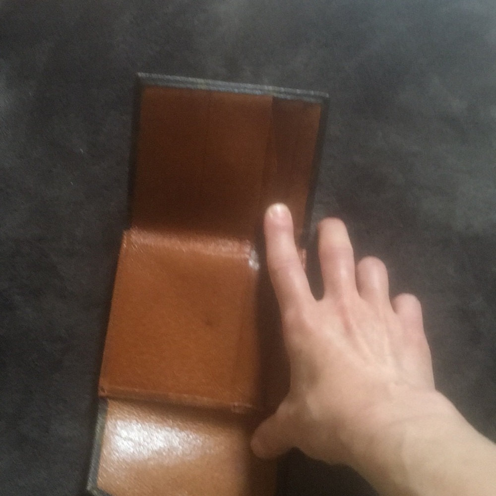 Lv Wallet - image 3